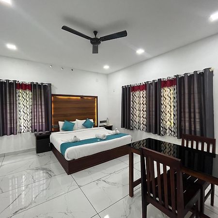 Mount Court Munnar Hotel Екстериор снимка