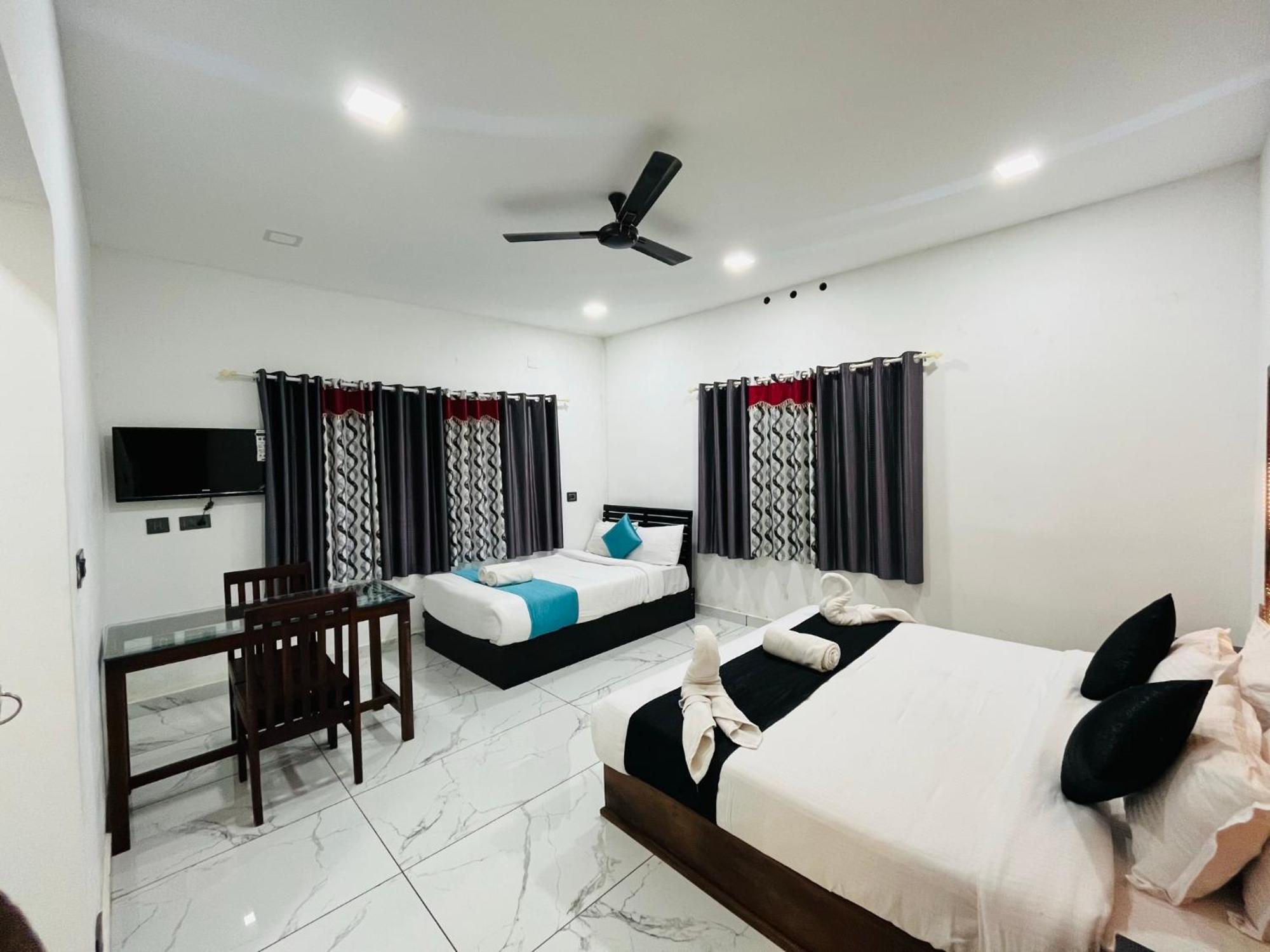 Mount Court Munnar Hotel Екстериор снимка